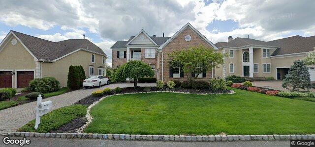 Larawan ng 111 Augusta Drive sa Winnipeg, Manitoba