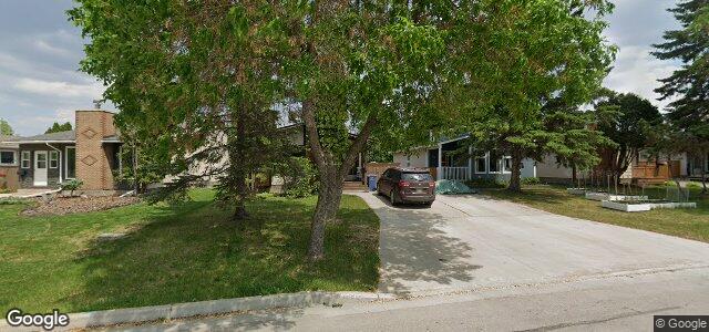 Larawan ng 111 Swan Lake Bay sa Winnipeg, Manitoba