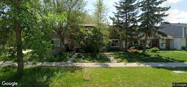 Larawan ng 1124 Markham Road sa Winnipeg, Manitoba