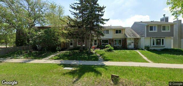 Larawan ng 1126 Markham Road sa Winnipeg, Manitoba