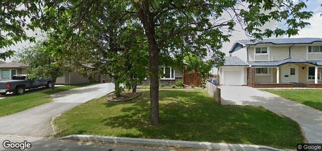 Larawan ng 118 Syracuse Crescent sa Winnipeg, Manitoba