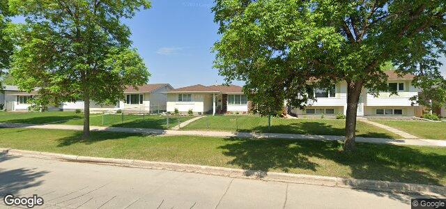 Larawan ng 1194 Markham Road sa Winnipeg, Manitoba