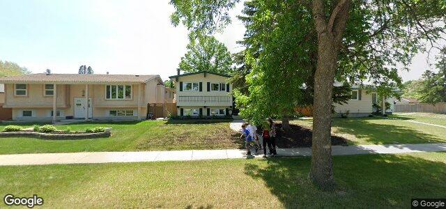 Larawan ng 1195 Markham Road sa Winnipeg, Manitoba