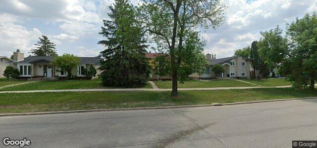 Larawan ng 1210 Chancellor Drive sa Winnipeg, Manitoba