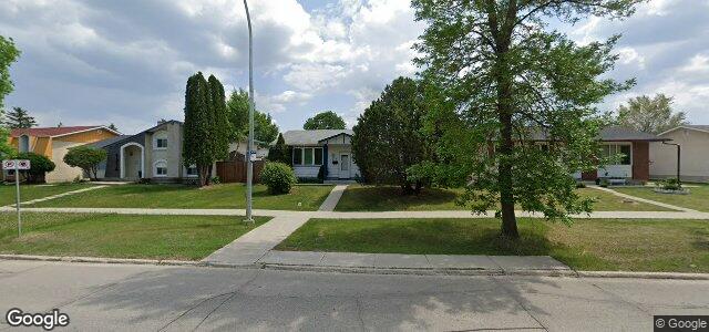 Larawan ng 1218 Chancellor Drive sa Winnipeg, Manitoba