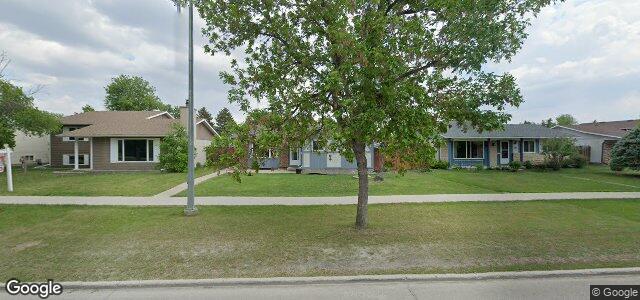Larawan ng 1262 Chancellor Drive sa Winnipeg, Manitoba