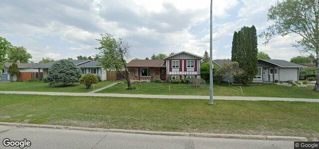 Larawan ng 1270 Chancellor Drive sa Winnipeg, Manitoba