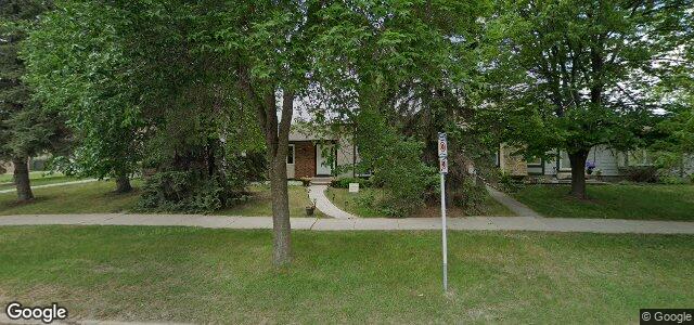 Larawan ng 1271 Chancellor Drive sa Winnipeg, Manitoba