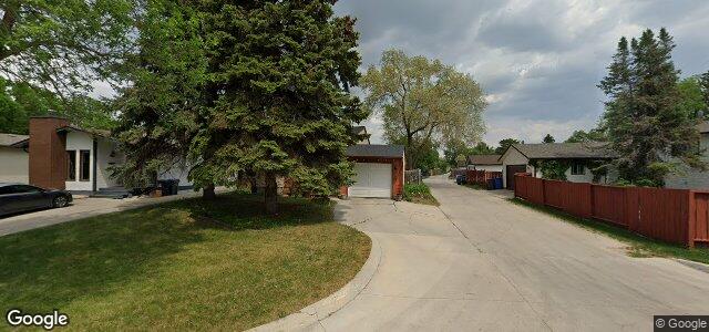 Larawan ng 131 Swan Lake Bay sa Winnipeg, Manitoba