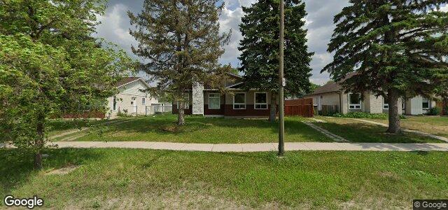 Larawan ng 1330 Chancellor Drive sa Winnipeg, Manitoba