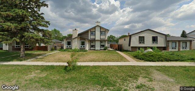 Larawan ng 1338 Chancellor Drive sa Winnipeg, Manitoba