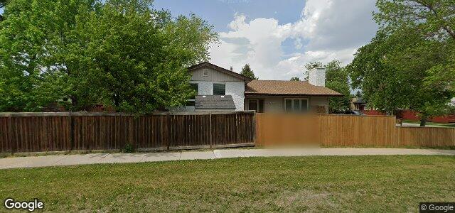 Larawan ng 138 Swan Lake Bay sa Winnipeg, Manitoba