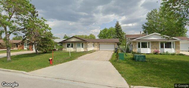 Larawan ng 14 Swan Lake Bay sa Winnipeg, Manitoba