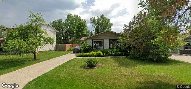 Photo of 143 Syracuse Crescent in Winnipeg, Manitoba