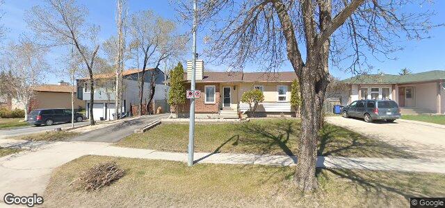 Larawan ng 1458 Chancellor Drive sa Winnipeg, Manitoba