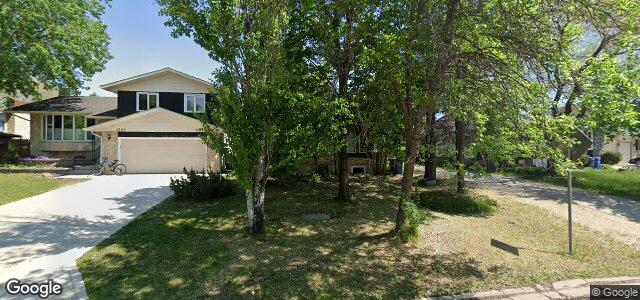 Larawan ng 1590 Chancellor Drive sa Winnipeg, Manitoba