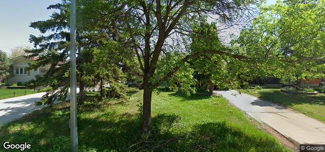 Larawan ng 1691 Chancellor Drive sa Winnipeg, Manitoba