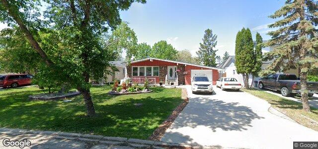 Larawan ng 1726 Chancellor Drive sa Winnipeg, Manitoba