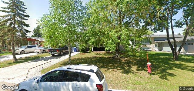 Larawan ng 1730 Chancellor Drive sa Winnipeg, Manitoba