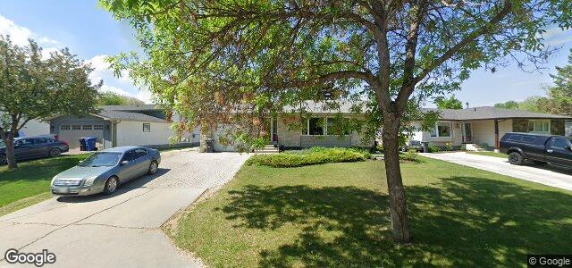 Larawan ng 1746 Chancellor Drive sa Winnipeg, Manitoba