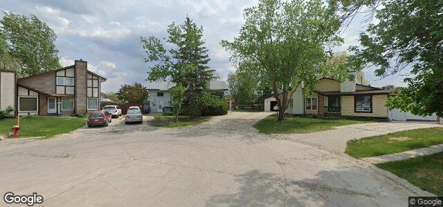 Larawan ng 18 Sandy Lake Place sa Winnipeg, Manitoba