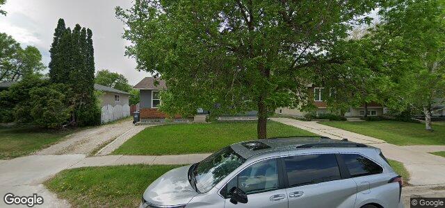 Larawan ng 1832 Chancellor Drive sa Winnipeg, Manitoba