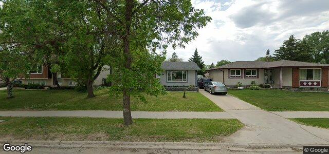 Larawan ng 1840 Chancellor Drive sa Winnipeg, Manitoba