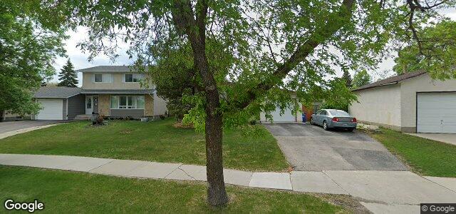Larawan ng 1860 Chancellor Drive sa Winnipeg, Manitoba