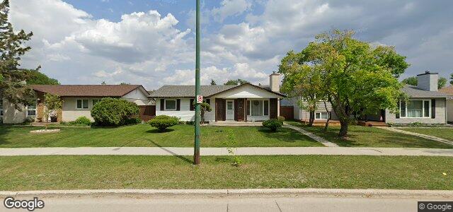 Larawan ng 1945 Chancellor Drive sa Winnipeg, Manitoba