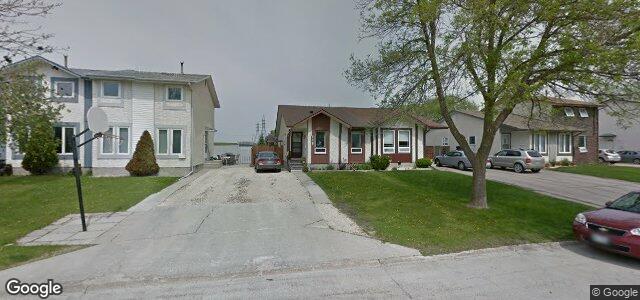 Larawan ng 208 Lake Village Road sa Winnipeg, Manitoba
