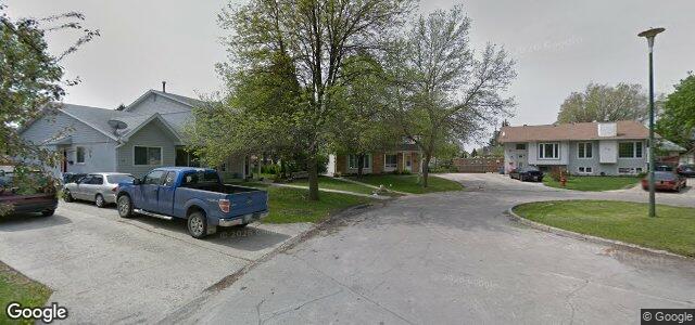 Larawan ng 21 Lake Village Road sa Winnipeg, Manitoba