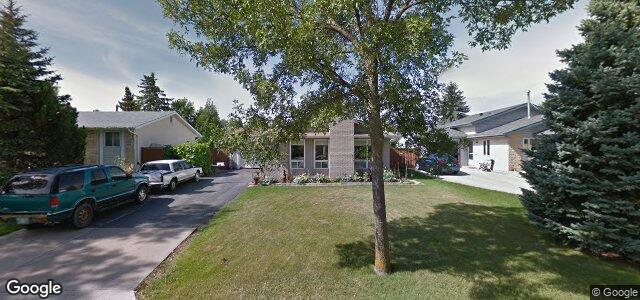 Larawan ng 27 Lake Grove Bay sa Winnipeg, Manitoba