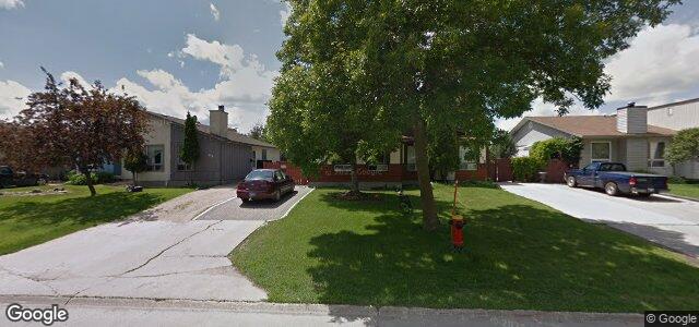 Larawan ng 274 Lake Village Road sa Winnipeg, Manitoba