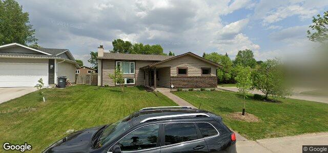 Larawan ng 3 Lake Linnet Place sa Winnipeg, Manitoba