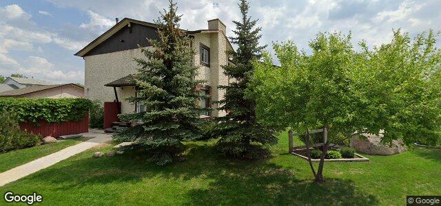 Larawan ng 30 Blue Lake Bay sa Winnipeg, Manitoba