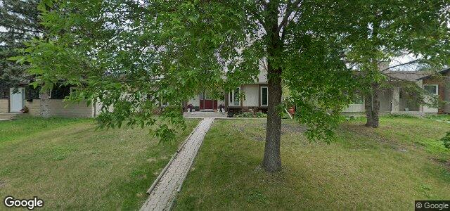 Larawan ng 30 Lakedale Place sa Winnipeg, Manitoba