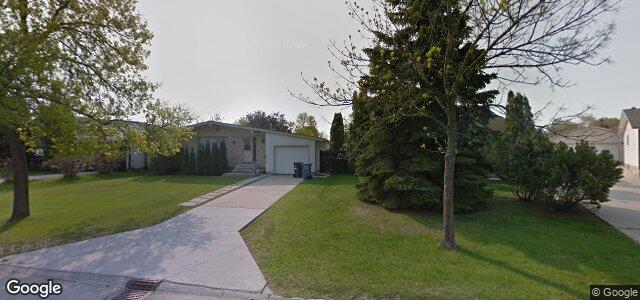 Larawan ng 30 Lakepointe Road sa Winnipeg, Manitoba