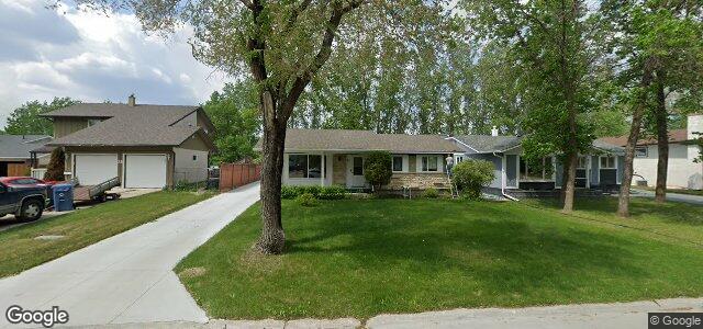 Larawan ng 31 Lake Island Crescent sa Winnipeg, Manitoba