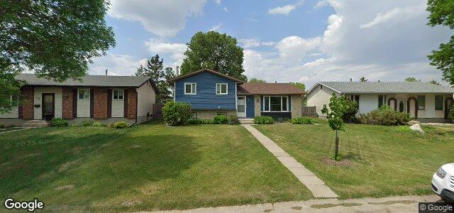 Larawan ng 31 Lakeglen Drive sa Winnipeg, Manitoba