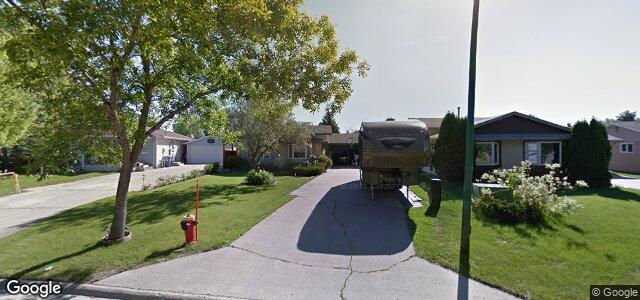 Larawan ng 32 Swan Lake Bay sa Winnipeg, Manitoba