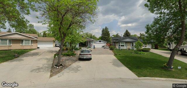 Larawan ng 34 Swan Lake Bay sa Winnipeg, Manitoba