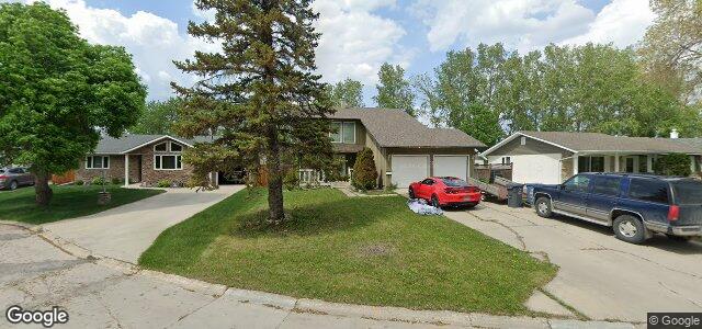 35 Lake Island Crescent（加拿大曼尼托巴省温尼伯市）房屋照片