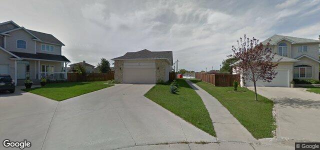 Larawan ng 36 Gundy Lake Bay sa Winnipeg, Manitoba