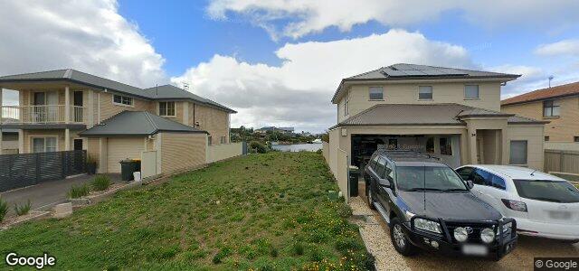 Larawan ng 36 Providence Place sa Winnipeg, Manitoba