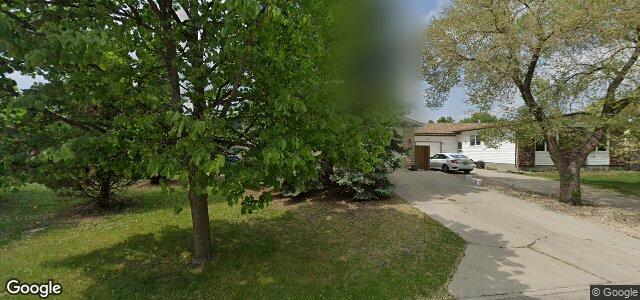 Larawan ng 37 Lakeland Place sa Winnipeg, Manitoba