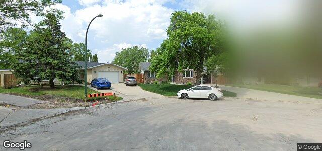 Larawan ng 39 Lake Island Crescent sa Winnipeg, Manitoba