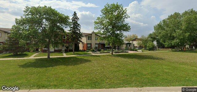 Larawan ng 39 West Lake Crescent sa Winnipeg, Manitoba