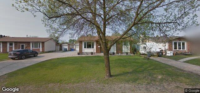 Larawan ng 42 Lakepointe Road sa Winnipeg, Manitoba