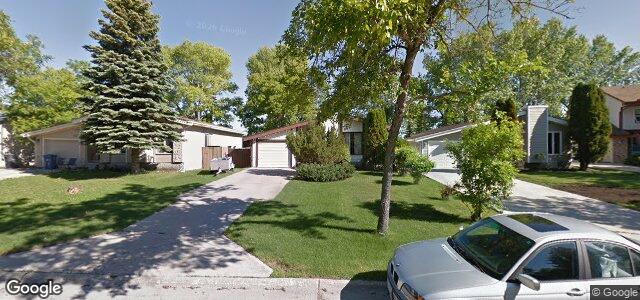 Larawan ng 46 Swan Lake Bay sa Winnipeg, Manitoba