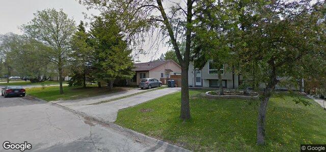 Larawan ng 5 Lake Village Road sa Winnipeg, Manitoba